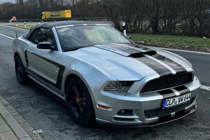 Ford Mustang 75.000 km 19.999 &euro; Dorsten 46284