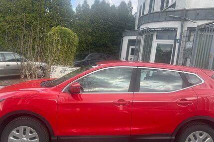 Nissan Qashqai 98.000 km 7.290 &euro; Essen 45326