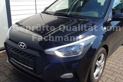 Hyundai i20 43.742 km 8.999 &euro; Dorsten 46282