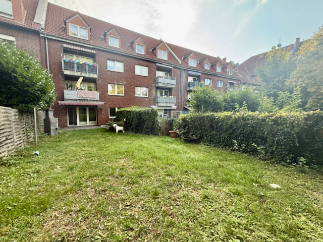 Wohnung zum Mieten in Essen 419,79 € 81.83 m² 3 zimmer
