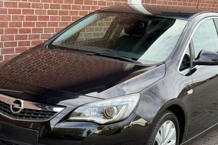 Opel Astra 105.000 km 5.400 &euro; Essen 45309