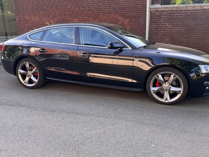 Audi A5 157.000 km 13.900 € oberhausen 46147