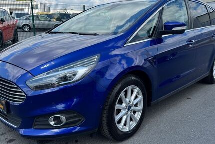Ford S-Max 360.000 km 4.800 € Essen 45356