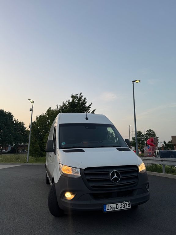 Mercedes-Benz Sprinter 217.000 km 17.900 € Unna 59423