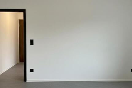 Moderne Wohnung, ca. 65 m² – frisch renoviert mit Garage & Keller 3 zimmer