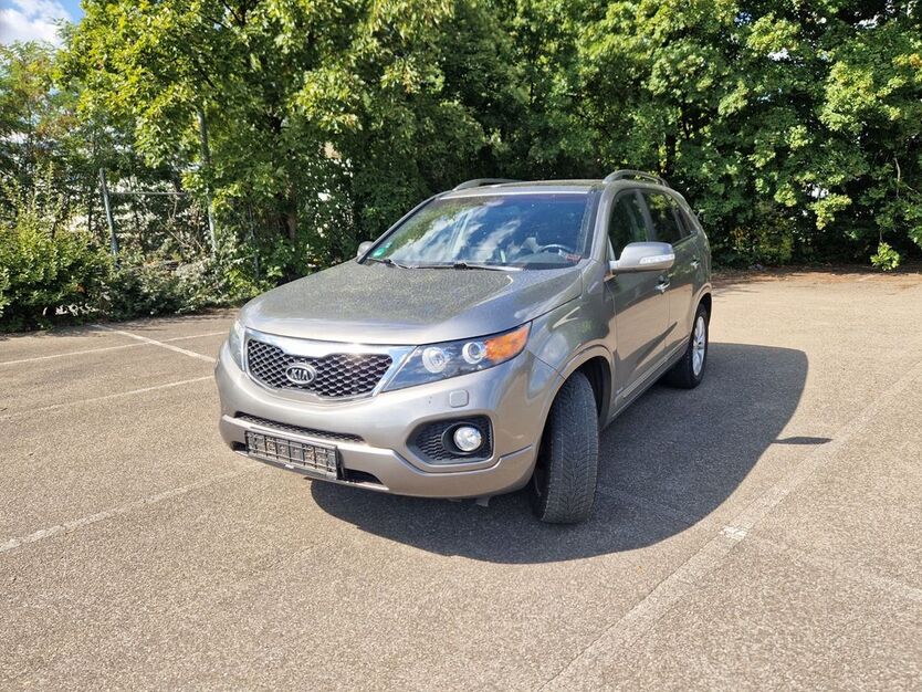 Kia Sorento 226.000 km 10.850 € Essen 45356