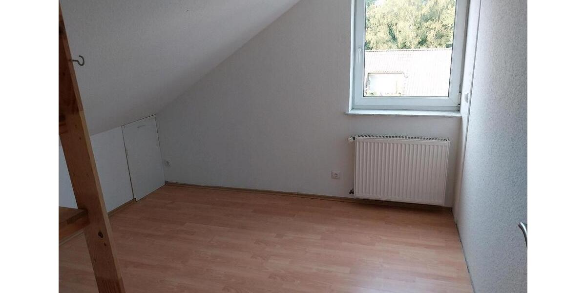 Dachgeschoßwohnung Dortmund Hombruch - 3 Zimmer, 62 m&sup2;, 560&euro; | Angebot:27586137