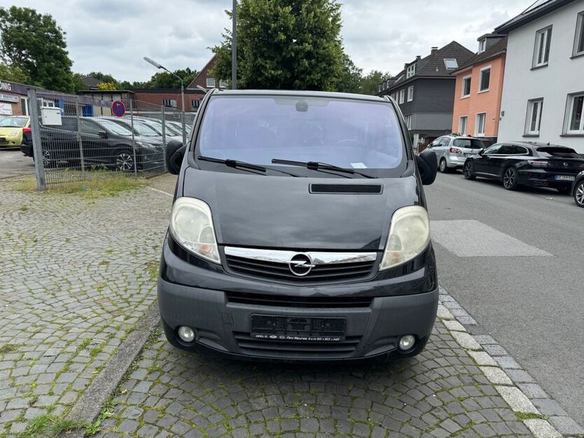 Opel Vivaro 209.000 km 9.999 € Gelsenkirchen 45879