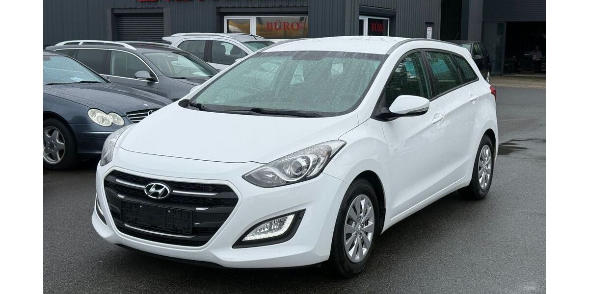 Hyundai i30 182.000 km 4.950 &euro; Dortmund 44147