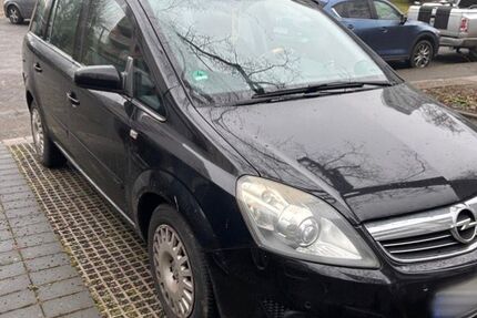 Opel Zafira 179.000 km 2.900 &euro; Recklinghausen 45665