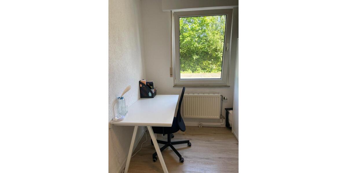 Hochparterre Dortmund Hombruch - 5 Zimmer, 98 m&sup2;, 249.000&euro; | Angebot:27499375