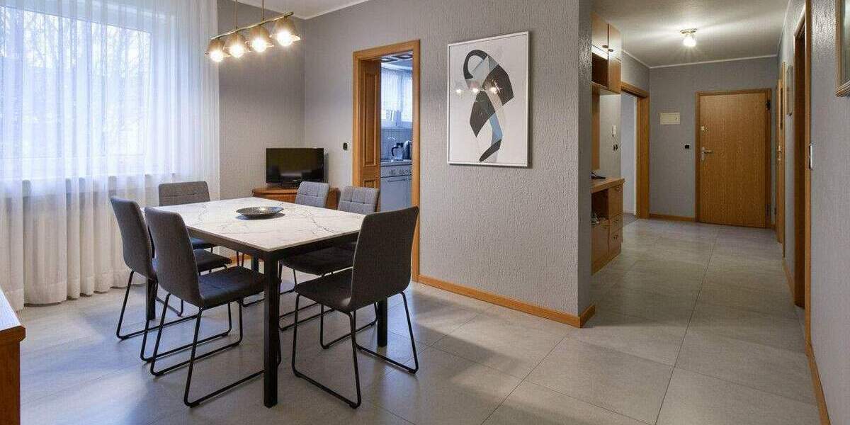 Leben und Leben lassen! Schöne, ruhige Wohnung mit Balkon und TG-Stellplatz 4 zimmer