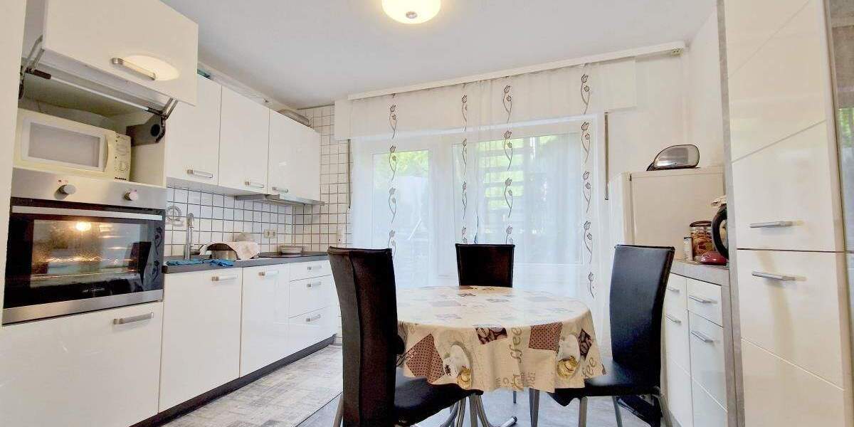 Mehrfamilienhaus, Wohnhaus Oberhausen Buschhausen - 7 Zimmer, 180 m&sup2;, 539.000&euro; | Angebot:22634525