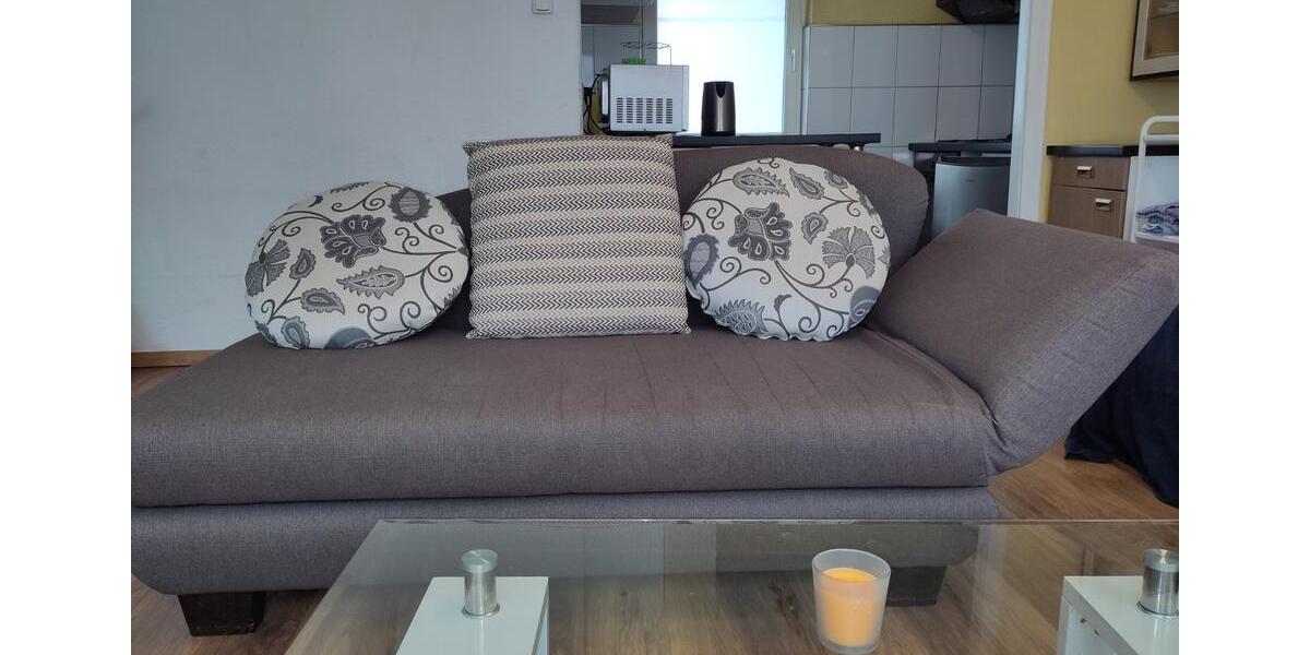 Helle möblierte Wohnung mit Einbauküche Uni und Limbecker Platz 2 zimmer