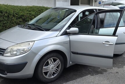 Renault Scénic II 183.000 km 1.990 € Herten 45699