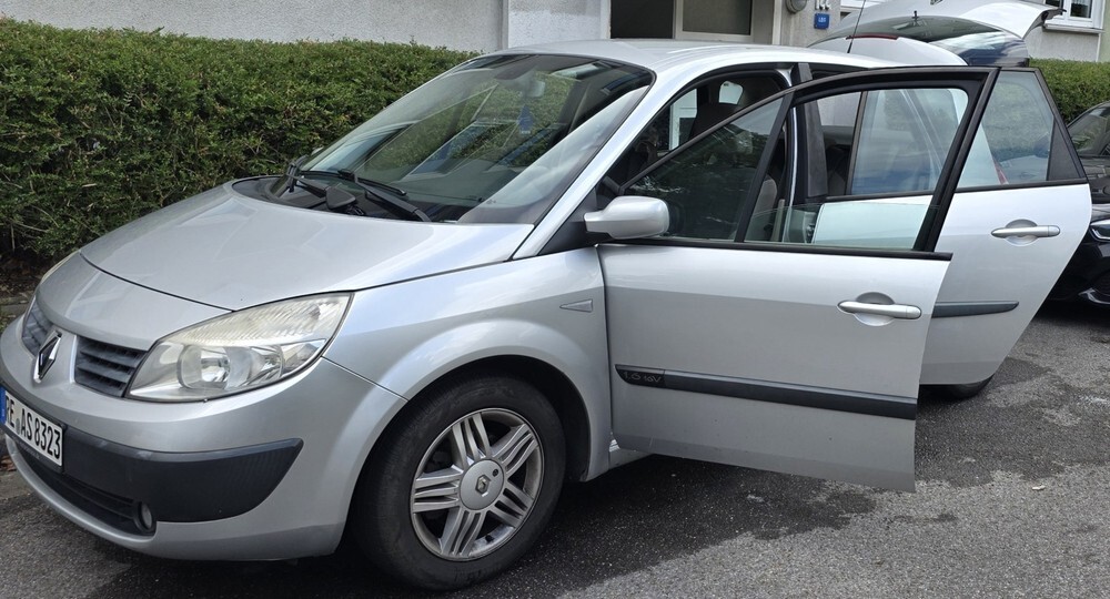 Renault Scénic II 183.000 km 1.990 € Herten 45699