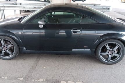 Audi TT 227.000 km 3.900 € Bochum 44801