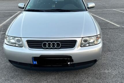 Audi A3 280.000 km 900 € Bochum 44809