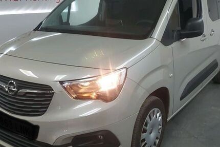 Opel Combo Life 48.000 km 19.880 &euro; Oberhausen 46149