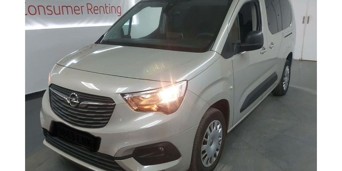 Opel Combo Life 48.000 km 19.880 &euro; Oberhausen 46149