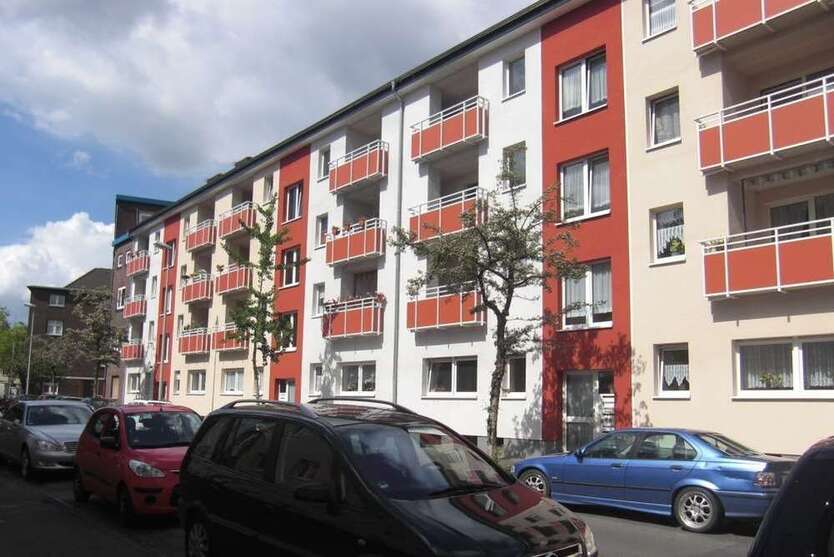 Wohnung zum Mieten in Duisburg 230 € 26 m²