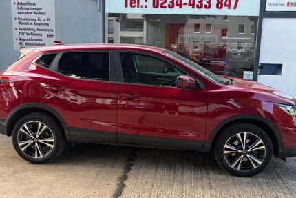 Nissan Qashqai 52.800 km 14.900 &euro; Bochum 44795