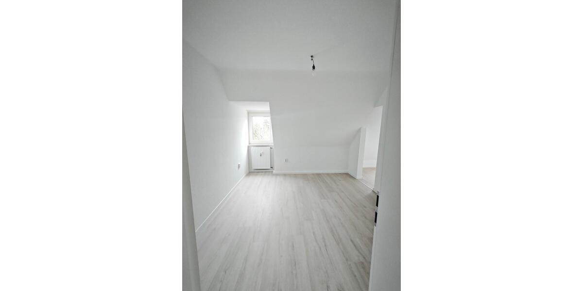 Dachgeschoßwohnung Herne Eickel - 3 Zimmer, 66 m&sup2;, 535&euro; | Angebot:25075996