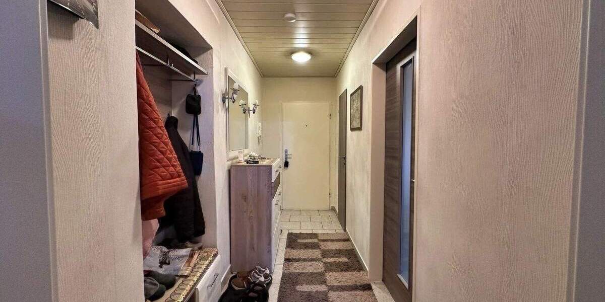 Etagenwohnung Essen Altenessen-Süd - 3 Zimmer, 88 m&sup2;, 140.000&euro; | Angebot:25686502