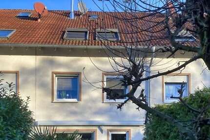 Haus zum Kaufen in Gelsenkirchen 297.000 € 135 m² 5 zimmer