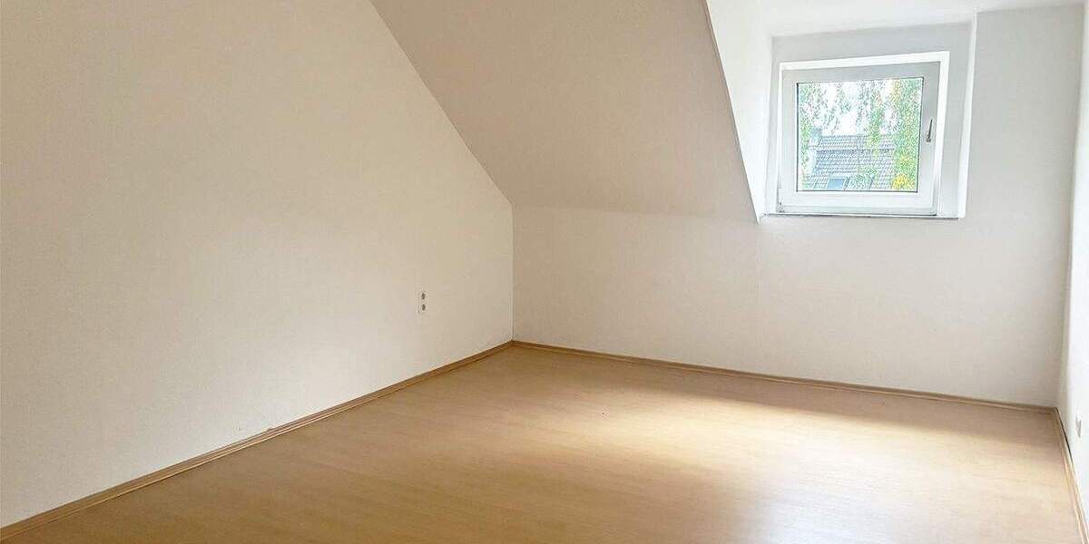 Etagenwohnung Herne Wanne - 4 Zimmer, 100 m&sup2;, 690&euro; | Angebot:25727584