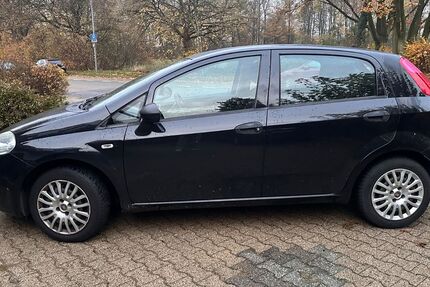 Fiat Punto 141.519 km 4.200 € Bochum 44869