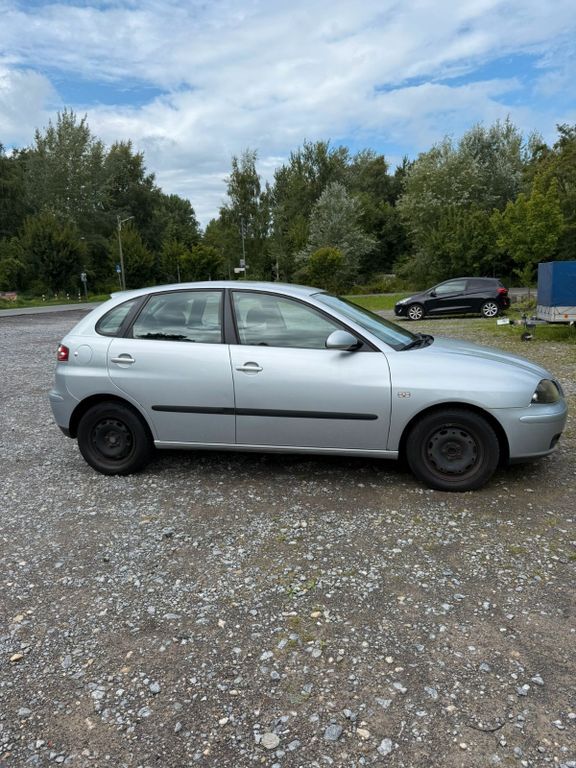 Seat Ibiza 151.883 km 1.450 € Wuppertal 42329