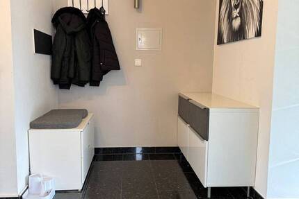 Hochwertig modernisiert und bestens instandgehalten 2 zimmer