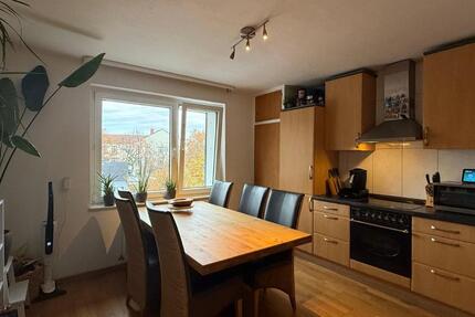 Schöne 2-Zimmer-Wohnung mit Balkon 2.5 zimmer