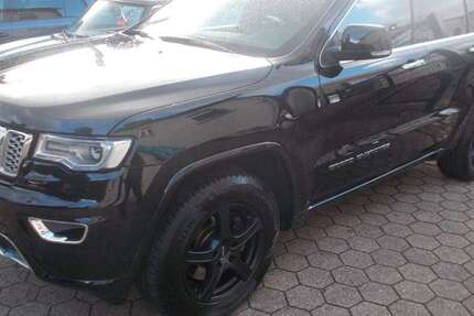 Jeep Grand Cherokee 211.000 km 19.700 € Bochum 44809