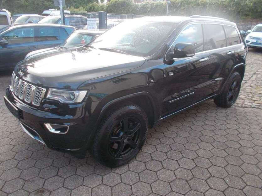 Jeep Grand Cherokee 211.000 km 19.700 € Bochum 44809