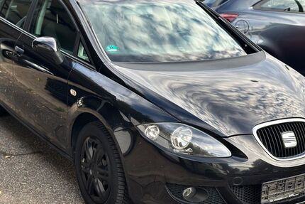 Seat Leon 227.000 km 1.990 € Essen 45145
