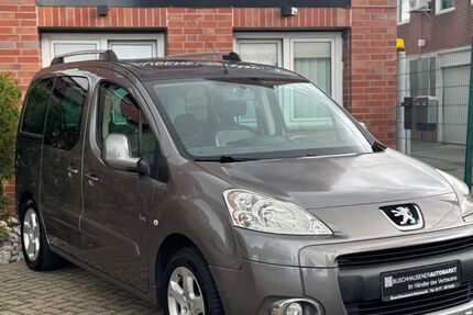 Peugeot Partner 153.341 km 6.990 € Oberhausen 46149