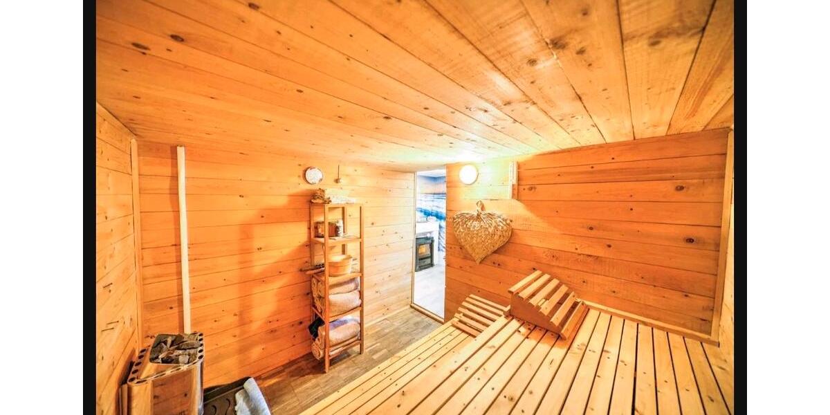 VON PRIVAT Charmante Doppelhaushälfte mit großem Potenzial 6 zimmer