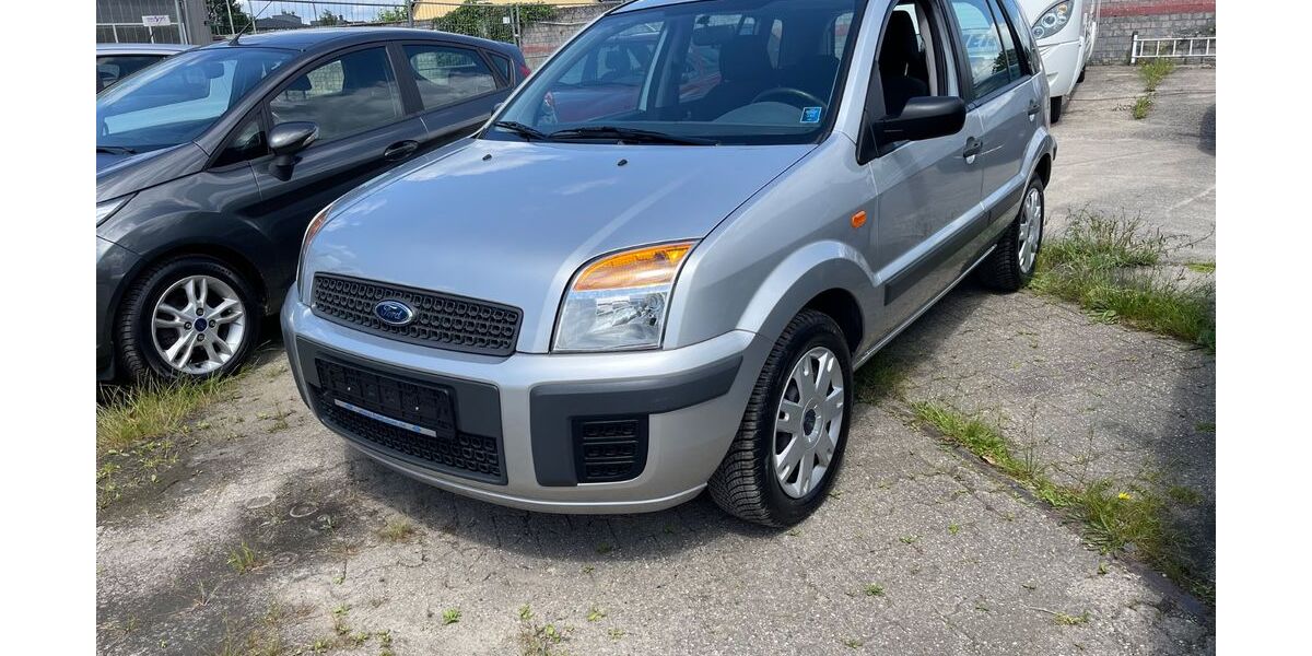 Ford Fusion 42.000 km 3.499 &euro; Lünen 44532
