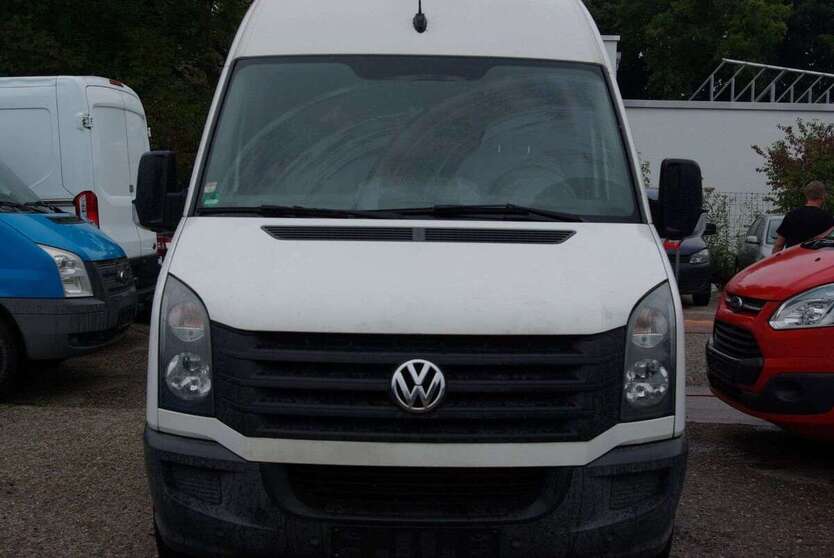 VW Crafter 149.000 km 8.800 € Bottrop 46242