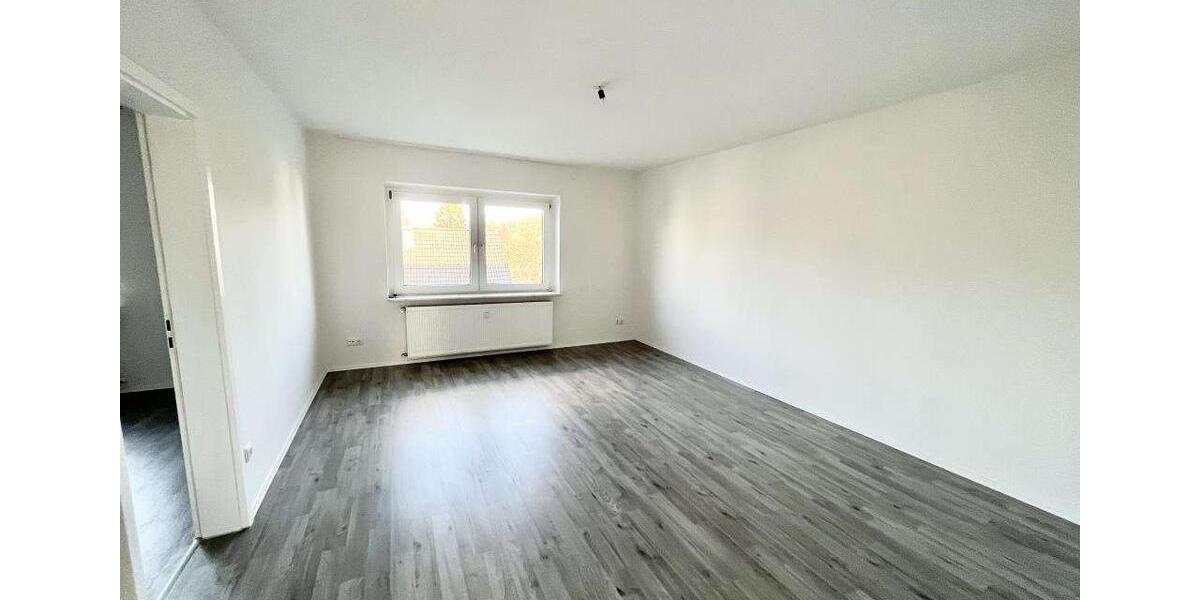 Etagenwohnung Gelsenkirchen Ückendorf - 3 Zimmer, 80 m&sup2;, 600&euro; | Angebot:26154890