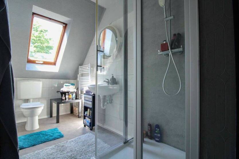 Lichtdurchflutete Maisonette-Dachgeschoßwohnung mit Charme und Weitblick