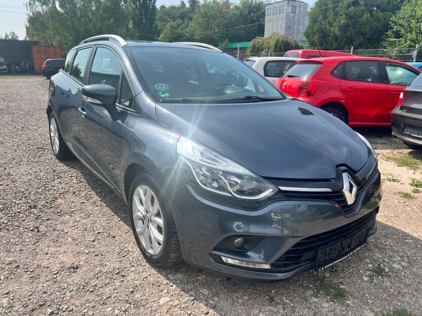 Renault Clio 77.000 km 10.299 € Gelsenkirchen 45886