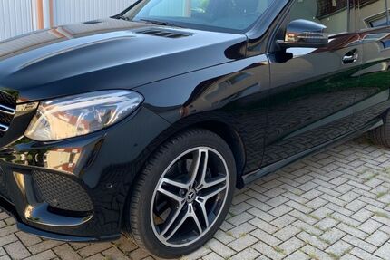 Mercedes-Benz GLE 350 148.000 km 37.500 &euro; Dortmund 44225
