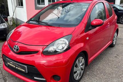 Toyota Aygo (X) 188.000 km 2.990 &euro; Wuppertal 42329