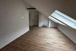 Dachgeschoßwohnung Wuppertal Arrenberg - 1 Zimmer, 43 m&sup2;, 389&euro; | Angebot:25755288