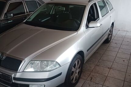 Skoda Octavia 320.760 km 1.300 € Dortmund 44147