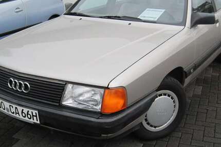 Audi 100 104.518 km 5.980 &euro; Dortmund 44287