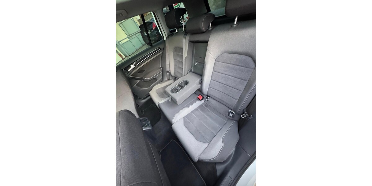 VW Golf VII Variant 230.000 km 12.400 &euro; Gelsenkirchen 45879